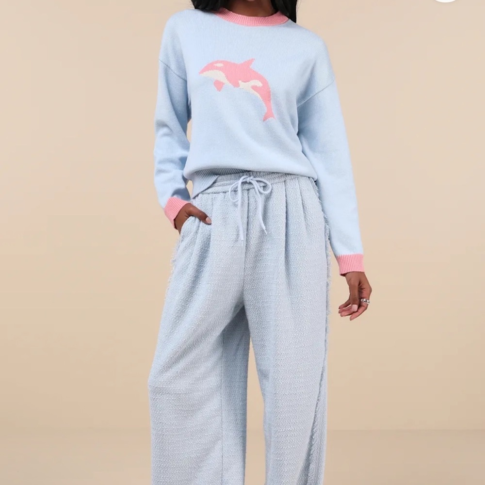 NEW Tyler McGillivary Orca Light Blue and Pink Sweater Sz XS - Picture 4 of 6